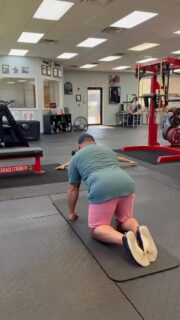 TRAINING LOG: 4/25/2026

After 13 years, I still do the Big 3.

People always ask me if I still do my bird dogs, rolling side planks, and curl-ups every day. The answer is yes. Because longevity is earned through consistency, not shortcuts.

This training log gives you a look into how I still train today at PowerRackStrength.comHQ here in Jacksonville, Florida. Core work, glute activation, incline pressing, monster walks, TRX rows, carries, and building capacity the smart way.

You don’t outgrow the fundamentals. The athletes who last the longest are the ones who continue doing the simple things long after everyone else stops.

That’s how you stay resilient. That’s how you stay in the game.

To read the full training log, click the link below or the link on my story!

https://www.powerrackstrength.com/training-log-4-25-2026/

#BackHealth #CoreTraining #StrengthTraining #McGillBig3 #PowerRackStrength